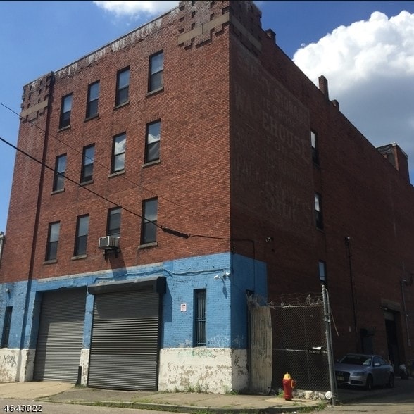 Primary Photo Of 41-43 Governor St, Paterson Warehouse For Sale