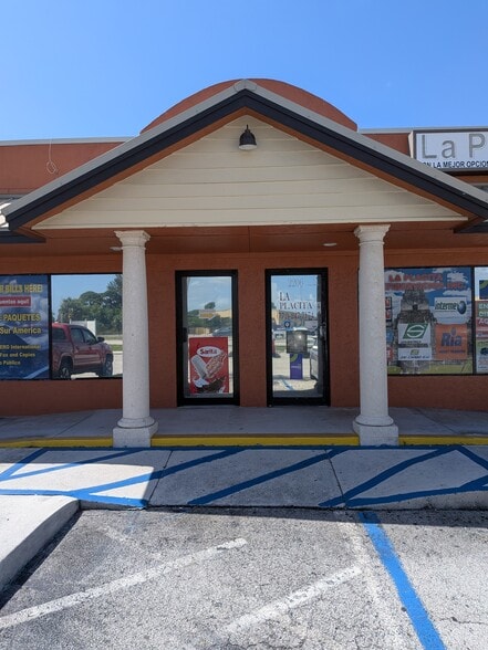 More Photos Of 2200 SE Indian St, Stuart Unknown For Lease