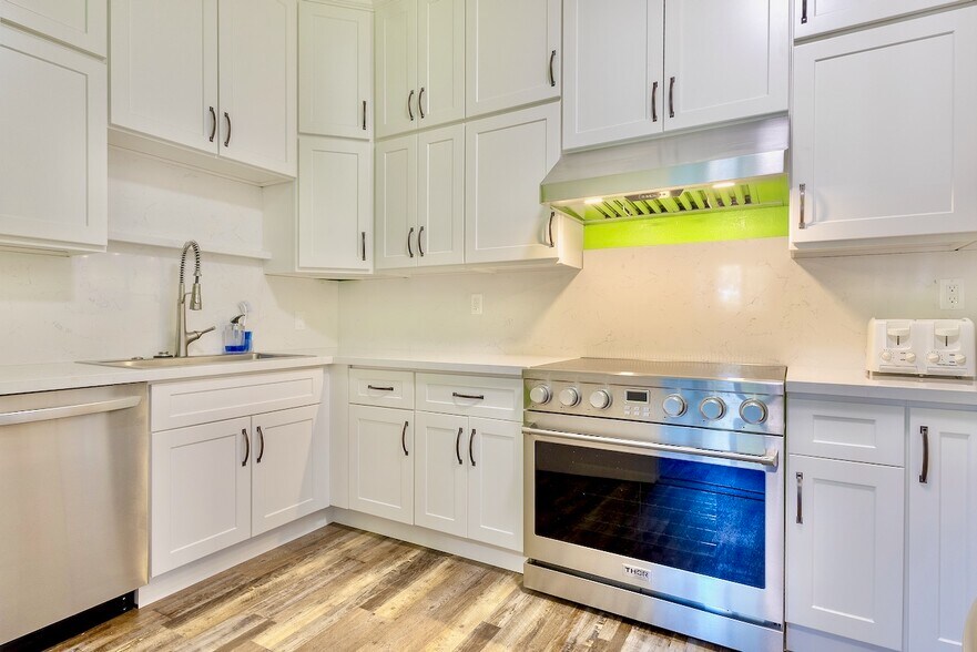 More Photos Of 4044 Mayette Ave, Santa Rosa Schools For Sale