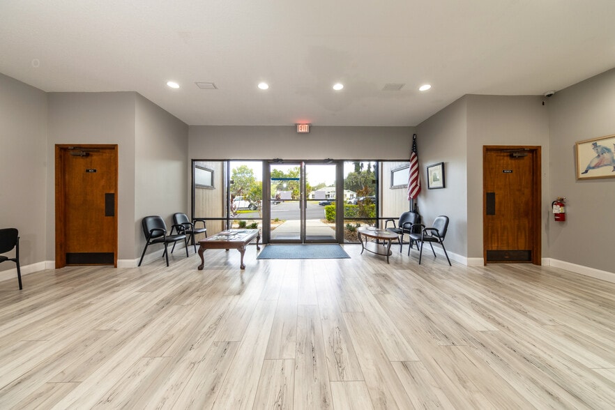 More Photos Of 26 Office Park Dr, Palm Coast Medical For Sale