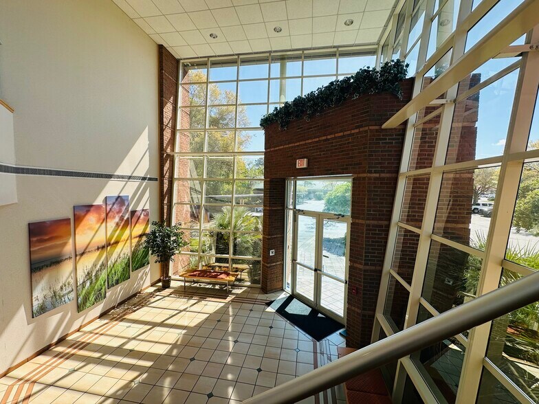 More Photos Of 4141 E Southpoint Dr, Jacksonville Medical For Lease