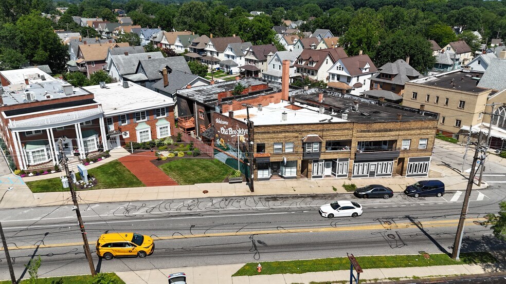 More Photos Of 4316 Pearl Rd, Cleveland Apartments For Sale