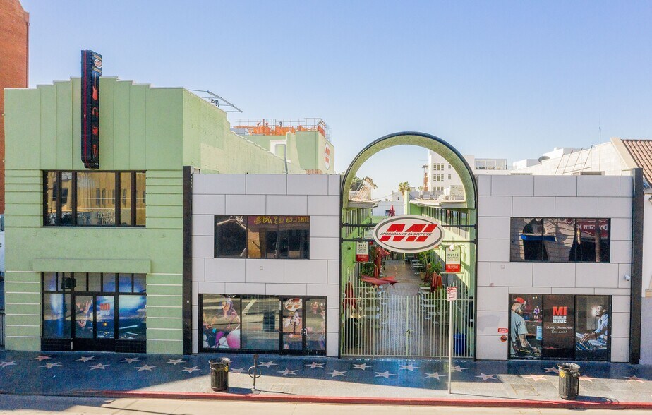 More Photos Of 6750 Hollywood Blvd, Los Angeles Storefront Retail Office For Lease