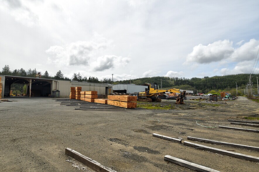 More Photos Of 98 US 101 Hwy, Hoquiam Manufacturing For Sale