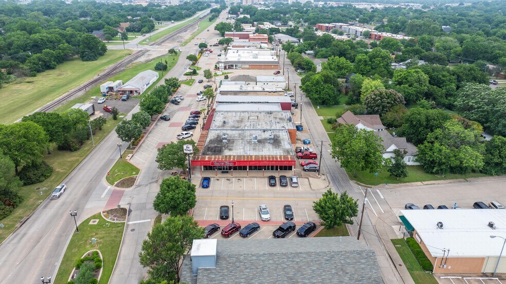 More Photos Of 200 N Main St, Duncanville Storefront Retail Office For Sale