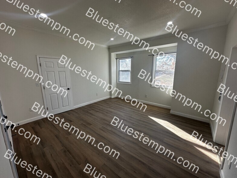 More Photos Of 1115 Felix St, Saint Joseph Apartments For Sale