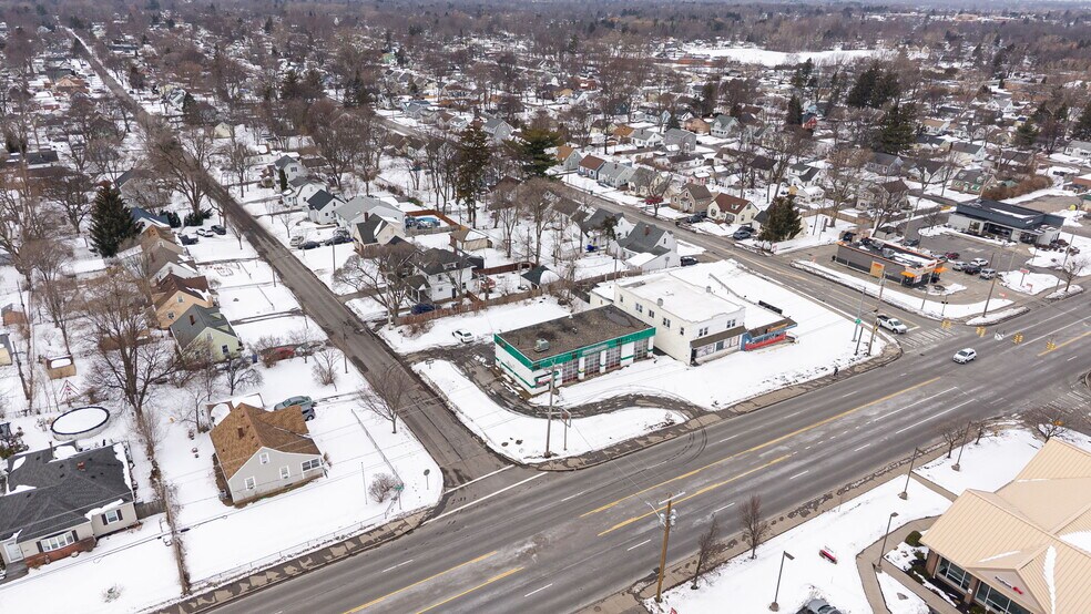 More Photos Of 3621 Dewey Ave, Rochester Service Station For Lease