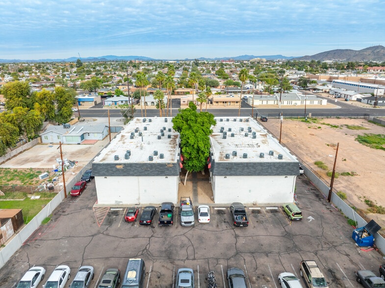 More Photos Of , Phoenix Multifamily For Sale