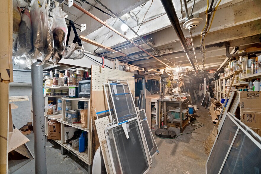 More Photos Of , Leonia General Retail For Sale