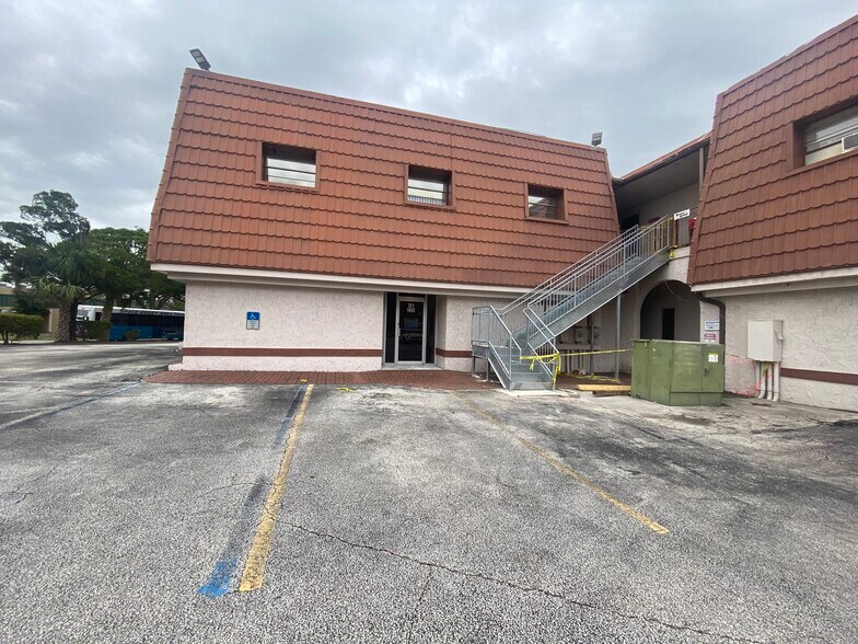 More Photos Of 255 Fortenberry Rd, Merritt Island Medical For Sale