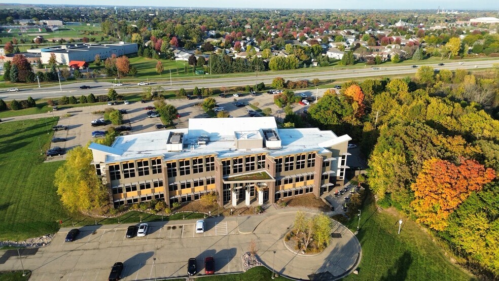More Photos Of 425 Better Way, Appleton Office For Lease
