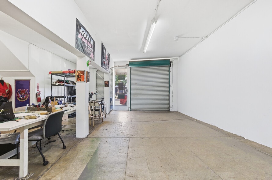 More Photos Of 8317 Whittier Blvd, Pico Rivera Storefront Retail Residential For Sale