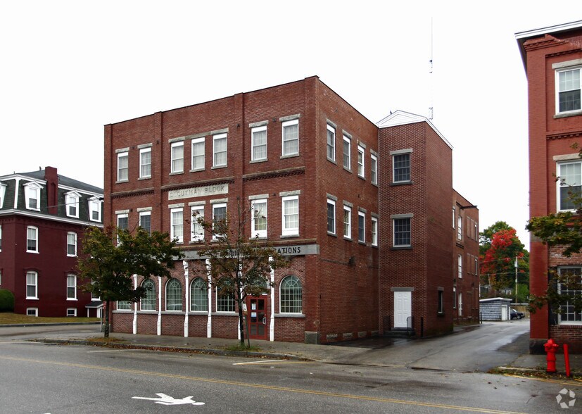 Primary Photo Of 7 Central St, Farmington Office For Sale