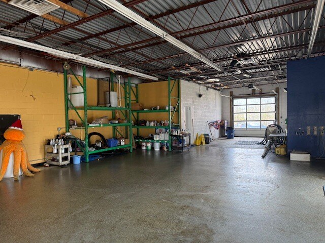 More Photos Of 2415 Maple Ave, Zanesville Carwash For Sale