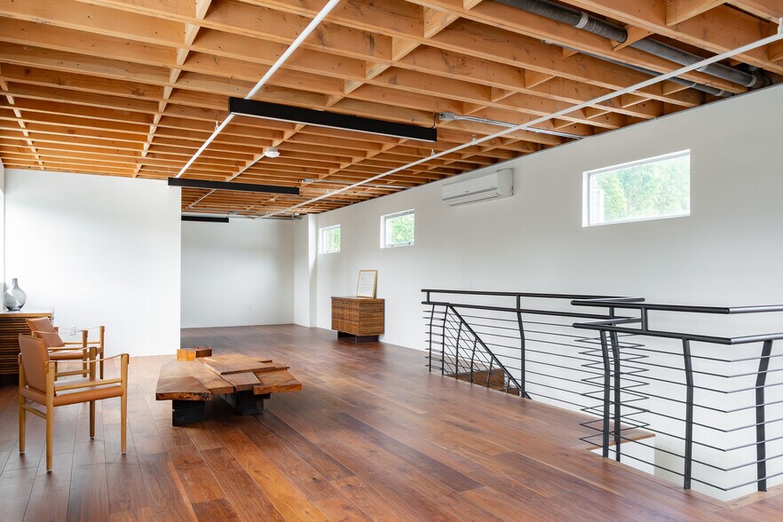 More Photos Of 1655 Euclid St, Santa Monica Loft Creative Space For Lease