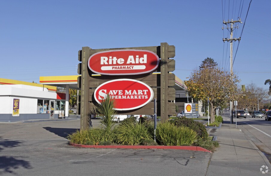 More Photos Of 1475 41st Ave, Capitola Unknown For Lease