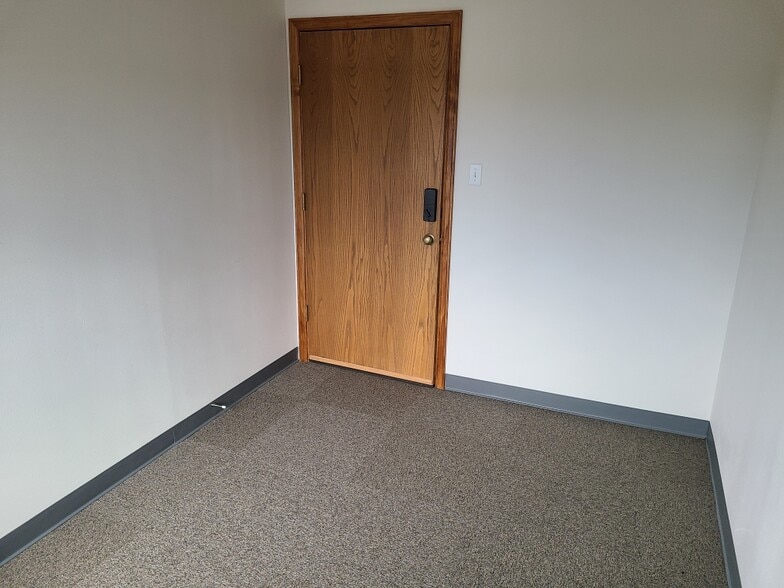 More Photos Of 10200 W 44th Ave, Wheat Ridge Office For Lease