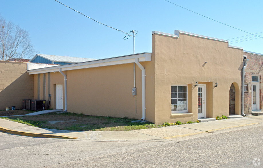 Primary Photo Of 2 N Cantey St, Summerton Storefront For Sale