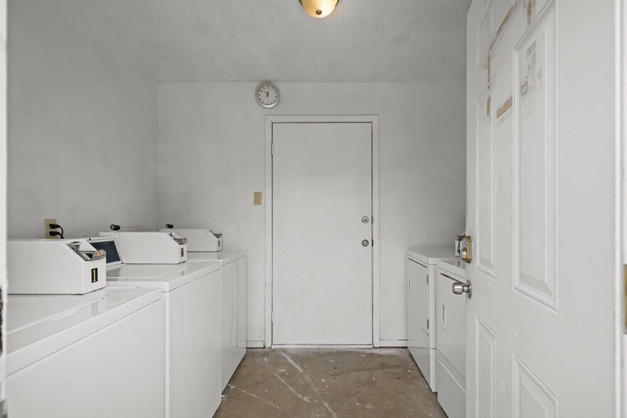 More Photos Of 1449 John Ben Shepperd Pky, Odessa Apartments For Sale