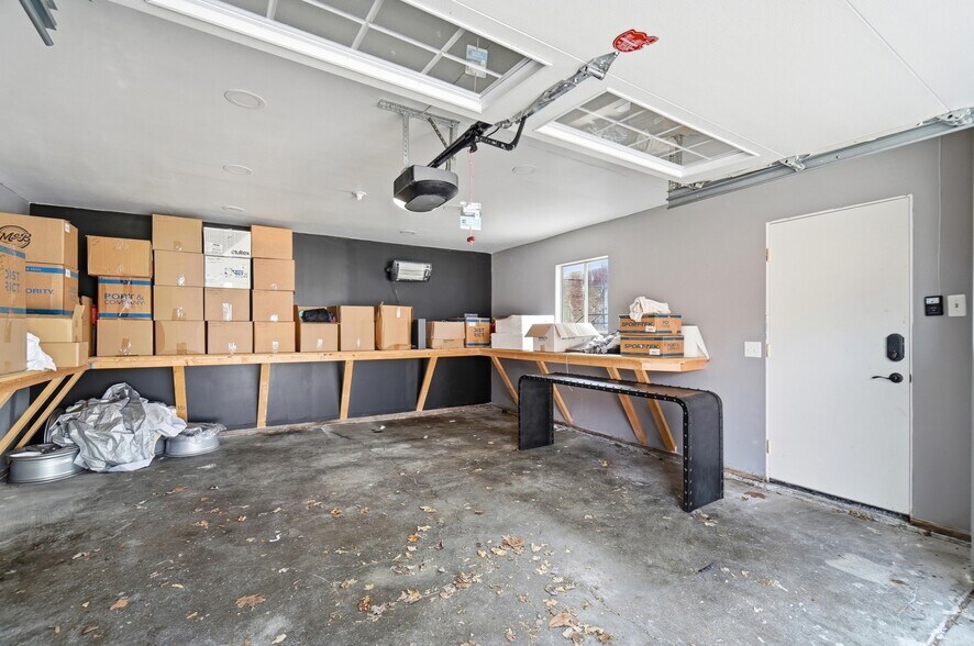 More Photos Of 4094 Broadway, Grove City Land For Lease