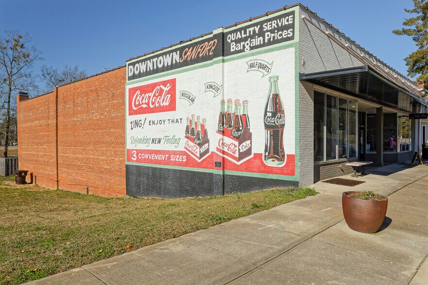 More Photos Of 145-147 N Steele St, Sanford Storefront For Lease