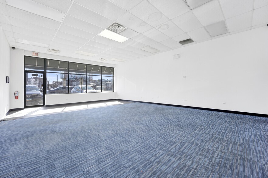 More Photos Of 3430 S Archer Ave, Chicago Storefront For Lease