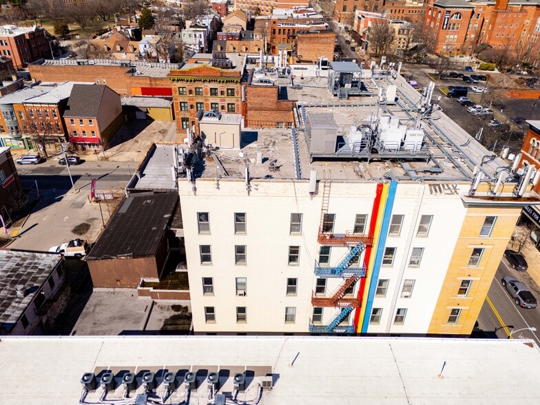 More Photos Of 403 W Franklin St, Baltimore Apartments For Sale