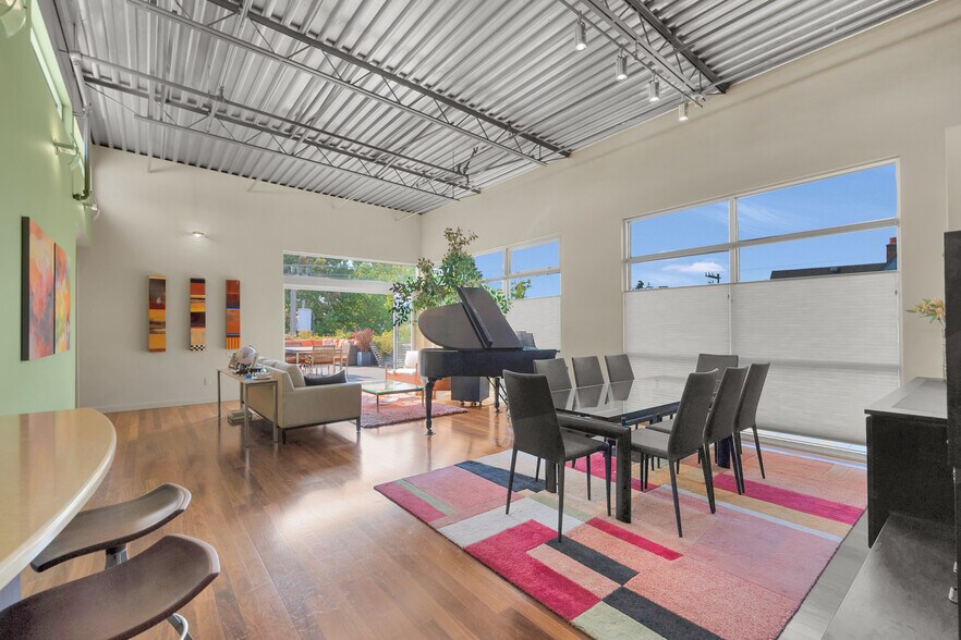 More Photos Of 160 Roy St, Seattle Office Residential For Sale
