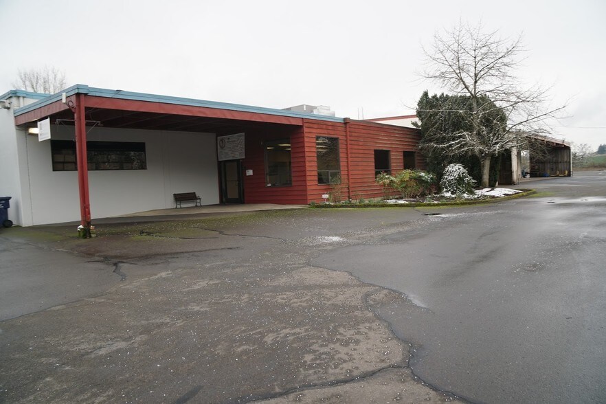 Primary Photo Of 16700 S Highway 99W, Amity Distribution For Sale