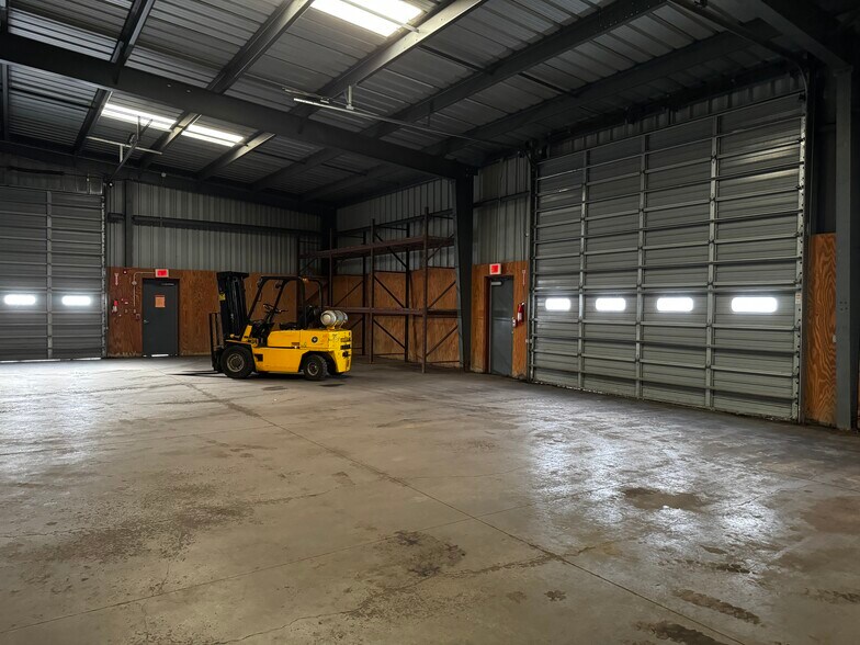More Photos Of 1075 Buffalo Rd, Rochester Distribution For Lease
