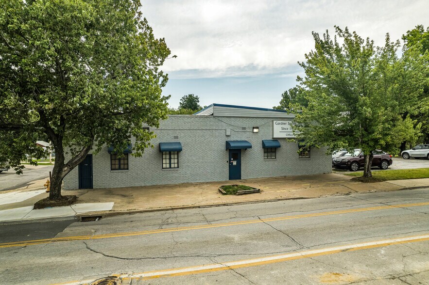 More Photos Of 1113 N Utica Ave, Tulsa Industrial For Sale