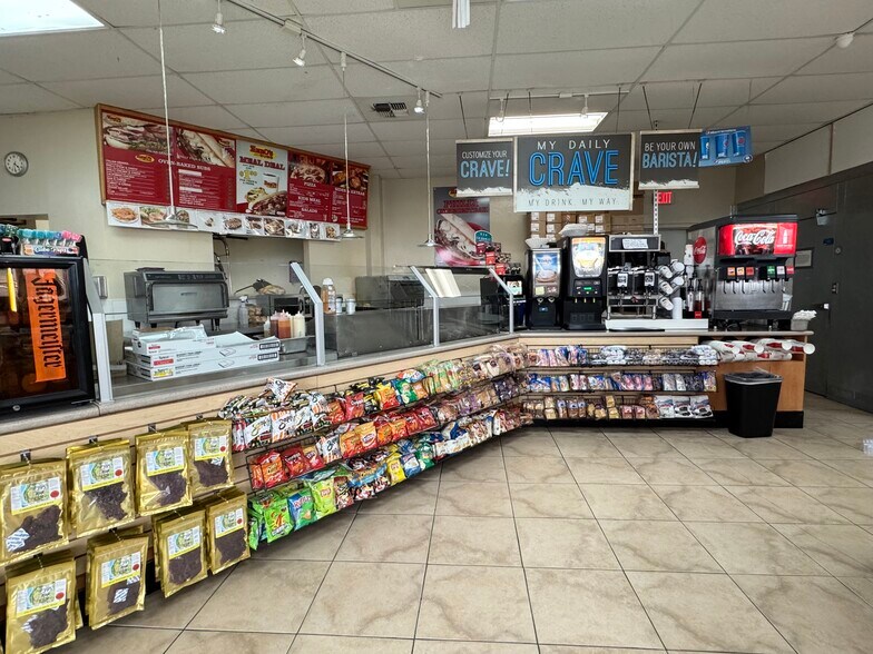 More Photos Of 601 S Hwy 395, Olancha Service Station For Sale