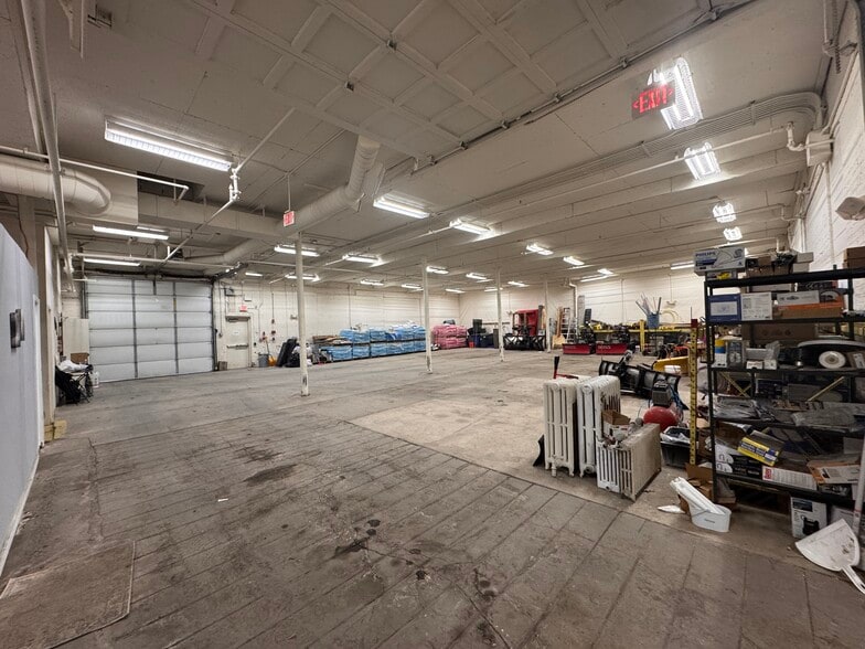 More Photos Of 334 Ontario St, Albany Warehouse For Sale