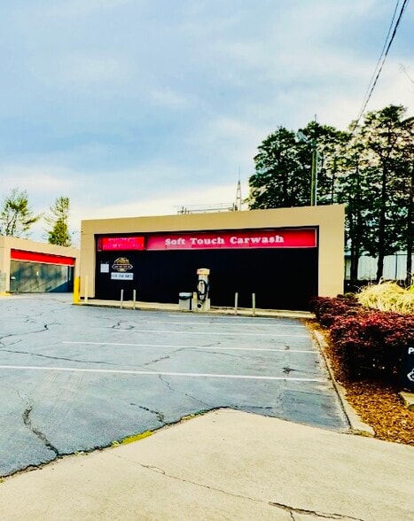 More Photos Of 1025 Burkemont Ave ave, Morganton Convenience Store For Lease