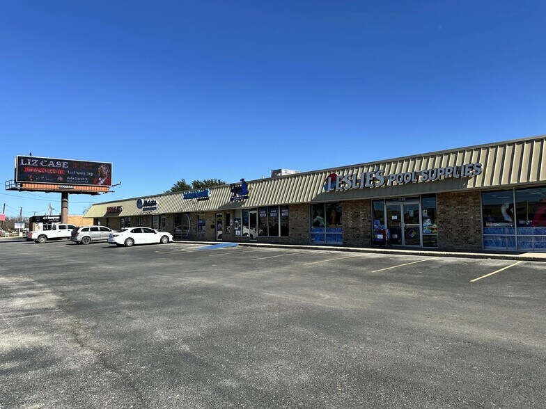 More Photos Of 4603-4621 S 14th St, Abilene Unknown For Lease