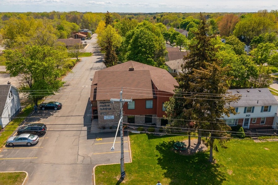 More Photos Of 3101 W Ridge Rd, Rochester Medical For Sale