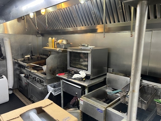 More Photos Of 406 9th St NE, Waseca Restaurant For Sale