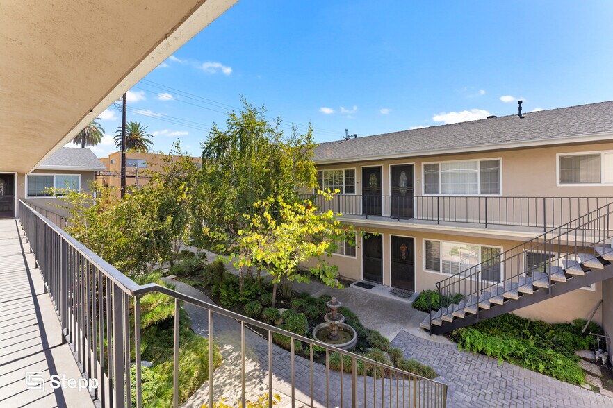 More Photos Of 244-246 Coronado Ave, Long Beach Apartments For Sale