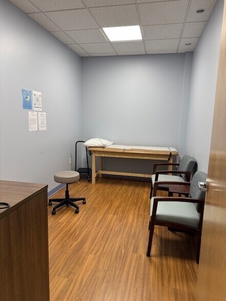 More Photos Of 766 W Lincoln Hwy, Exton Medical For Sale