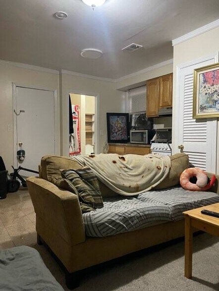 More Photos Of 1104 Main St, Belmar Storefront Retail Residential For Sale