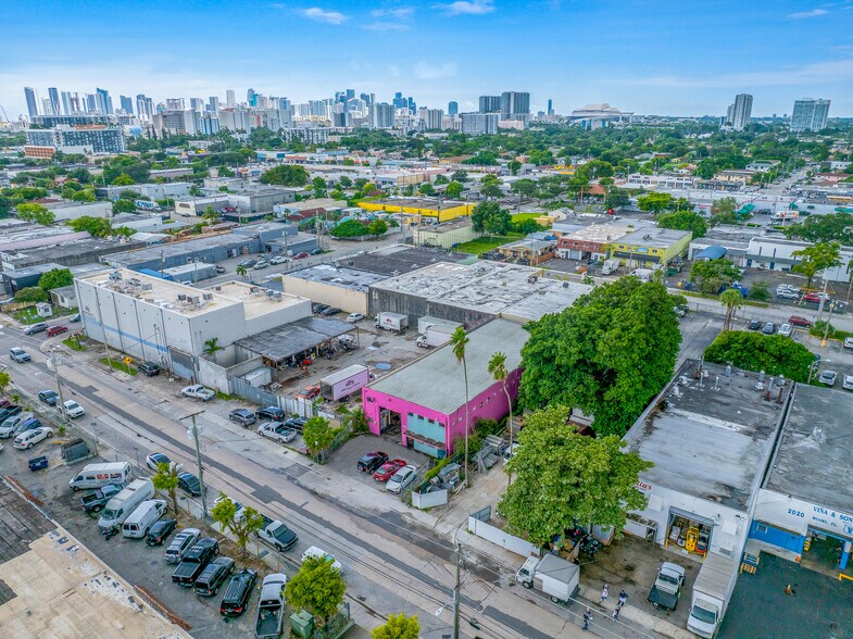 More Photos Of 1996 NW 22nd St, Miami Warehouse For Sale