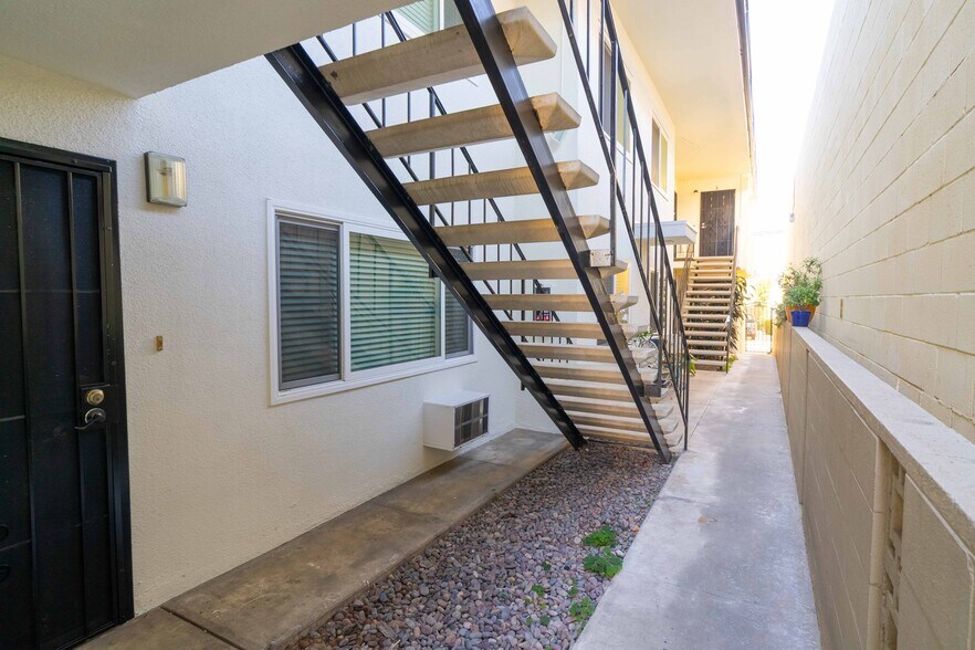 More Photos Of 3852 3rd Ave, San Diego Apartments For Sale