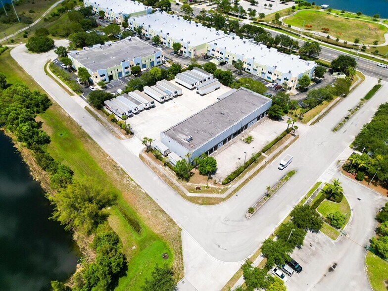 More Photos Of 5205 Tylerlakes Blvd, West Palm Beach Warehouse For Lease