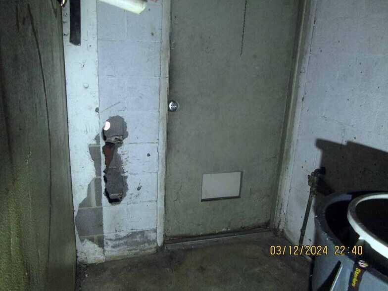 More Photos Of 11430 Perrin Beitel Rd, San Antonio Freestanding For Lease