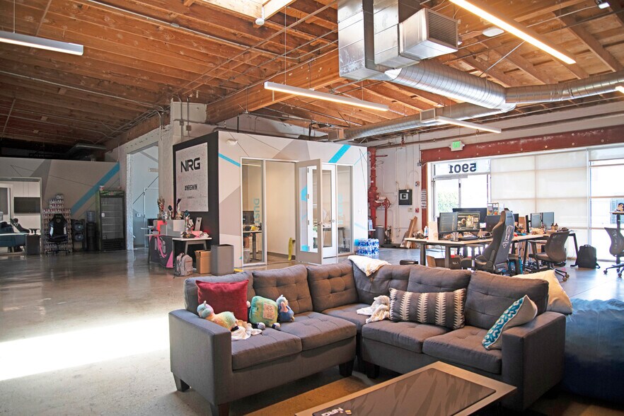 More Photos Of 5901 Blackwelder St, Culver City Loft Creative Space For Sale
