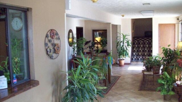 More Photos Of 817 W Main St, Lyons Hotel For Sale