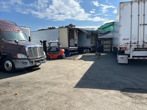 More Photos Of 1400-1412 Lawrence St, Los Angeles Land For Lease