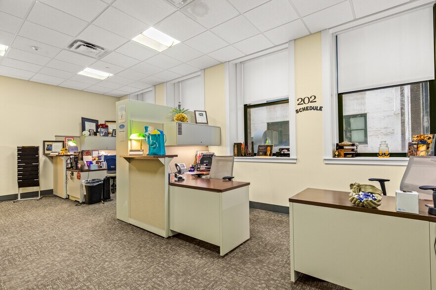 More Photos Of 812 Olive St, Saint Louis Office For Lease