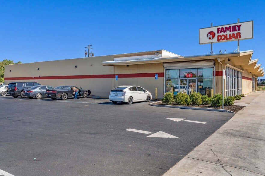 Primary Photo Of 2318 S Airport Way, Stockton Supermarket For Sale