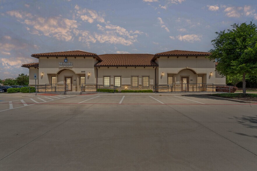 More Photos Of 3055 W Southlake Blvd, Southlake Medical For Lease